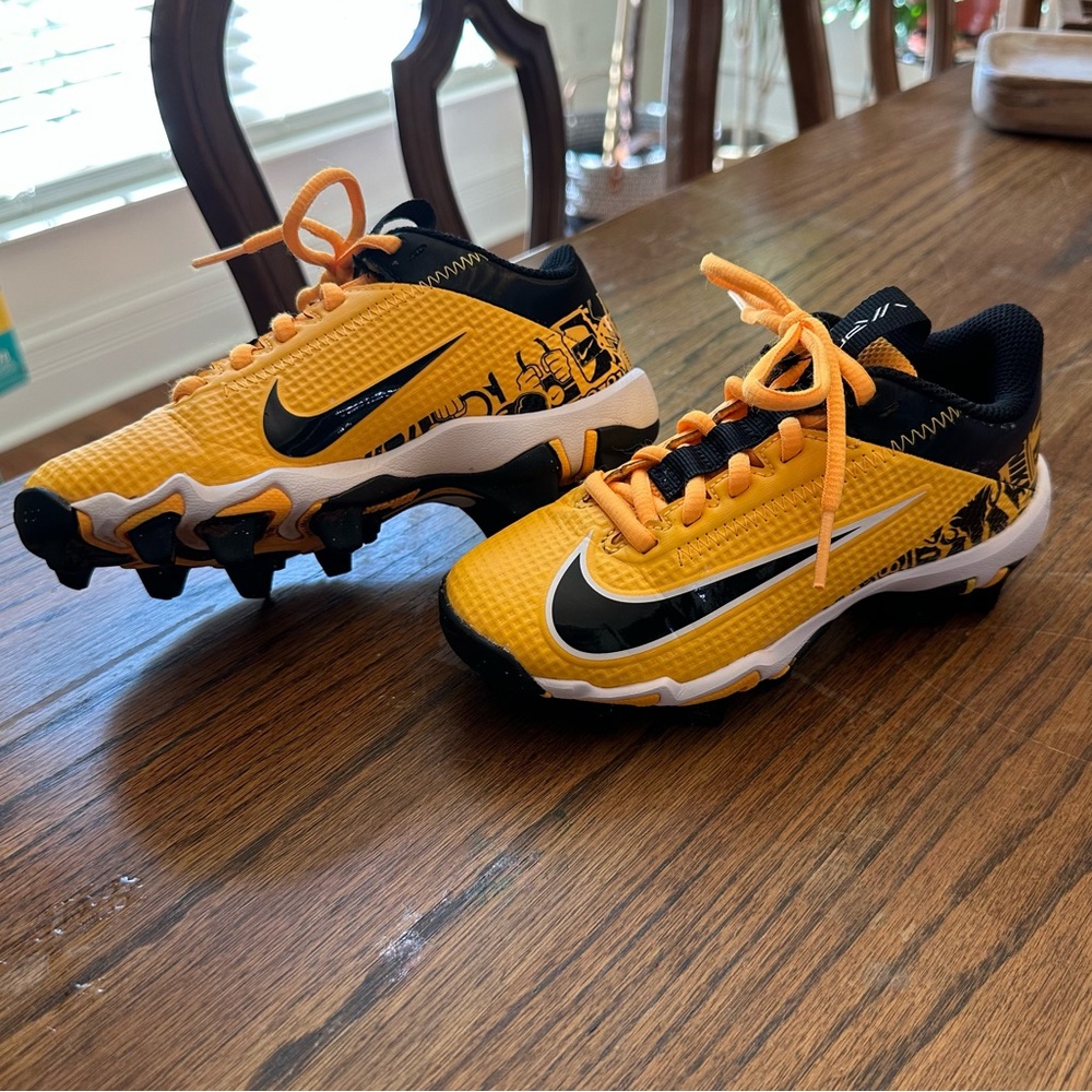 Nike Kids Yellow/Orange and Black Cleats